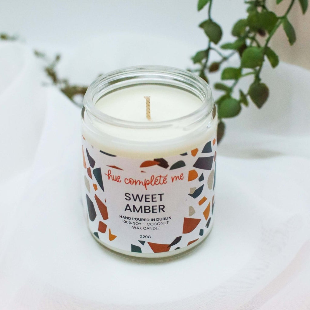 Sweet Amber Jar Candle - Hue Complete Me